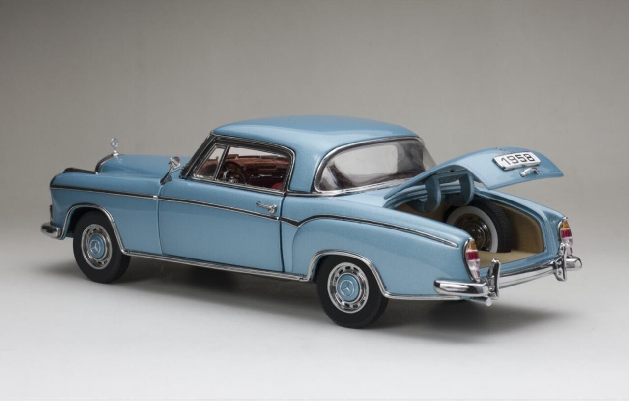 Mercedes-Benz Mercedes-Benz 220 SE Hard Top Coupé 1958 - 1:18 - Sun Star