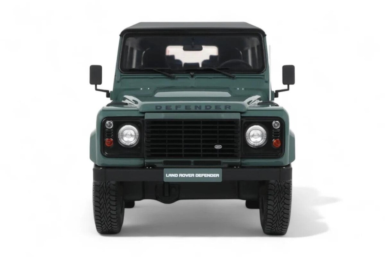 Land Rover Land Rover Defender 3 - 1:18 - GT Spirit