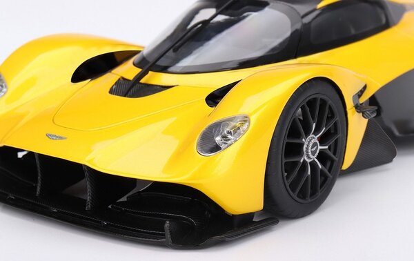 Aston Martin Aston Martin Valkyrie 2021 - 1:18 - Top Speed