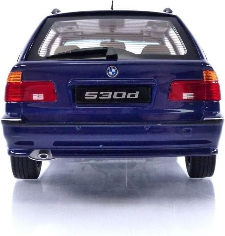 BMW BMW 530d E39 Touring - 1:18 - KK Scale