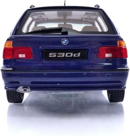 BMW BMW 530d E39 Touring - 1:18 - KK Scale