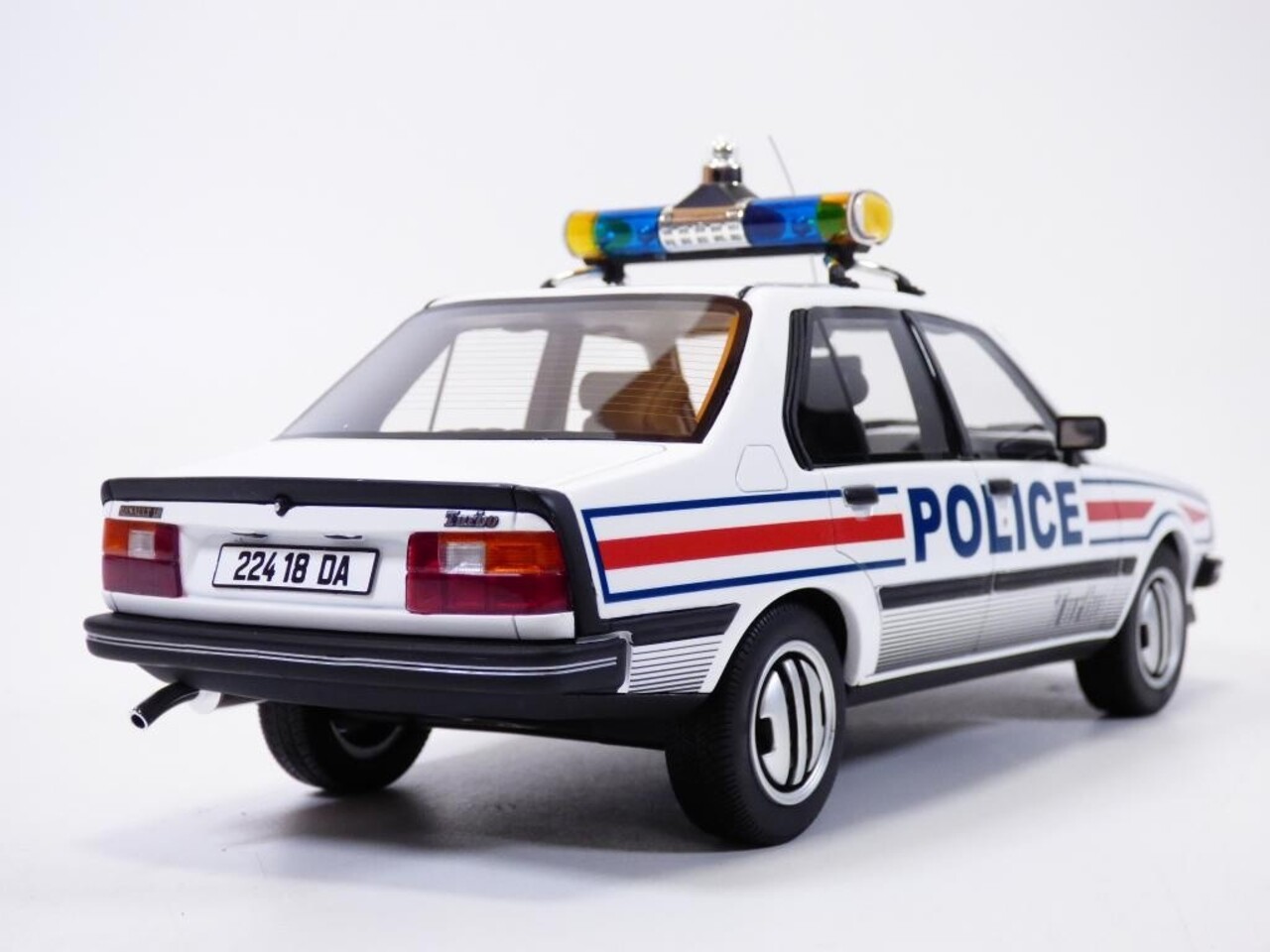 Renault Renault 18 Turbo 1982 'Police Nationale' - 1:18 - Otto Mobile Models