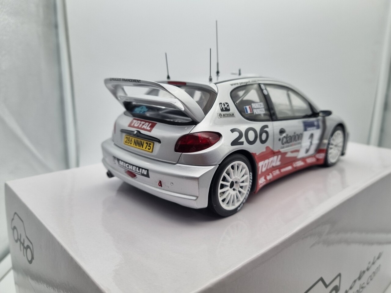Peugeot Peugeot 206 #3 WRC Tour de Corse 2002 - 1:18 - Otto Mobile Models