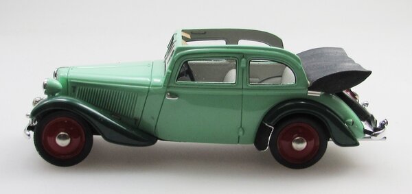 Adler Adler Trumpf Junior 2-Door Cabriolet Open 1934 - 1:43 - Esval Models Adler Adler Trumpf Junior 2-Door Cabriolet Open 1934 - 1:43 - Esval Models