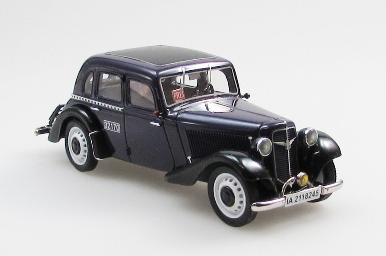 Adler Adler Trumpf Junior Berlin Taxi 4-Door 1941 - 1:43 - Esval Models