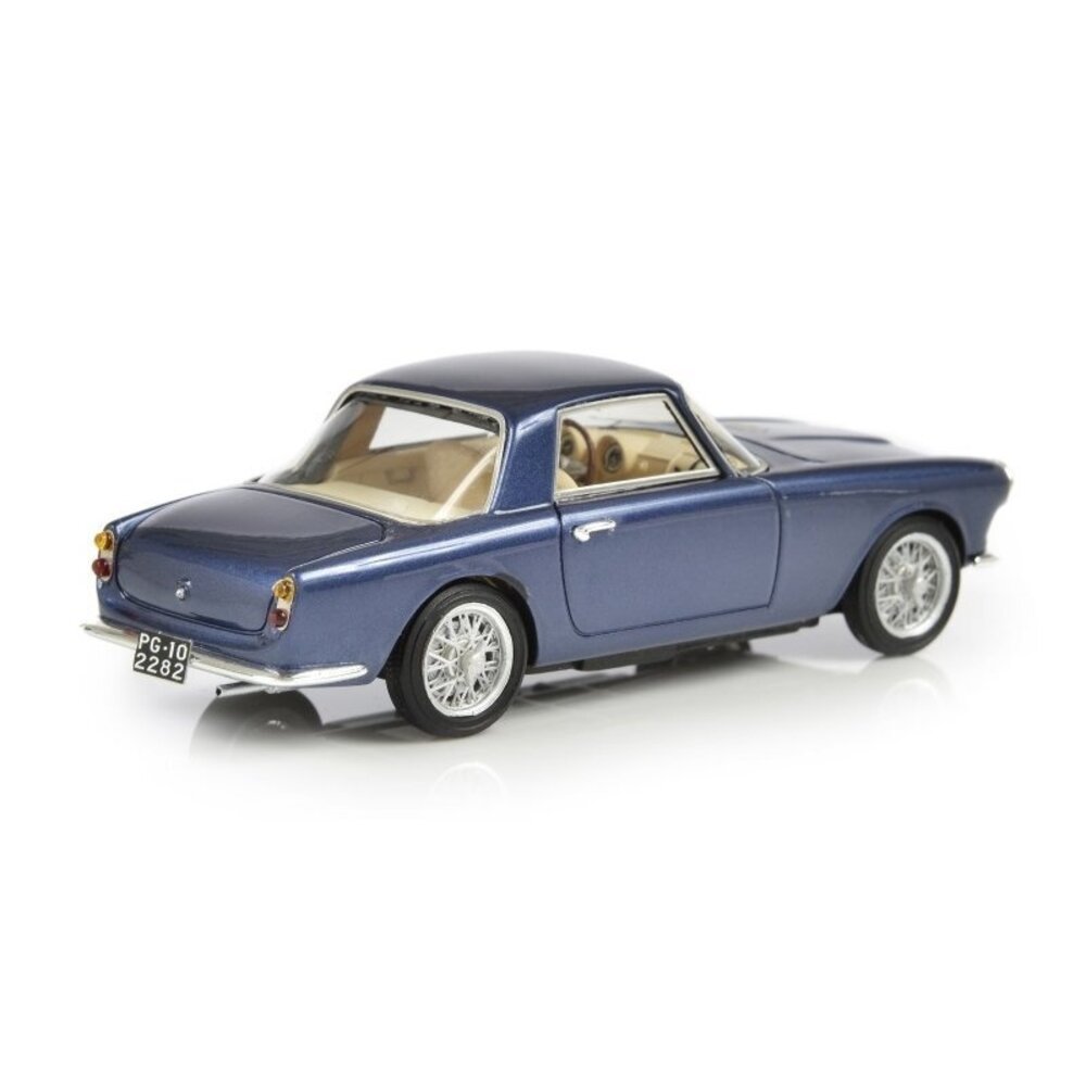 Fiat Fiat 1500 S Coupe by Fissore 1960 - 1:43 - Esval Models Fiat Fiat 1500 S Coupe by Fissore 1960 - 1:43 - Esval Models
