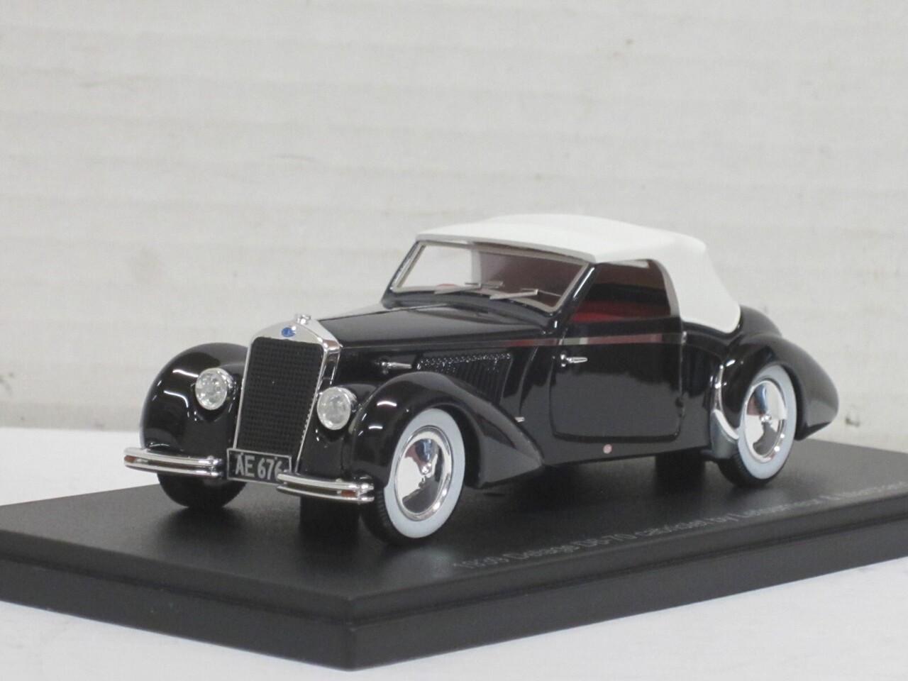 Delage Delage D6-70 Cabriolet Letourneur & Marchand Closed 1939 - 1:43 - Esval Models