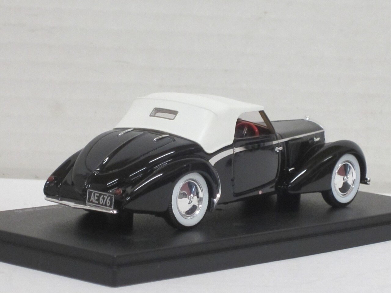 Delage Delage D6-70 Cabriolet Letourneur & Marchand Closed 1939 - 1:43 - Esval Models