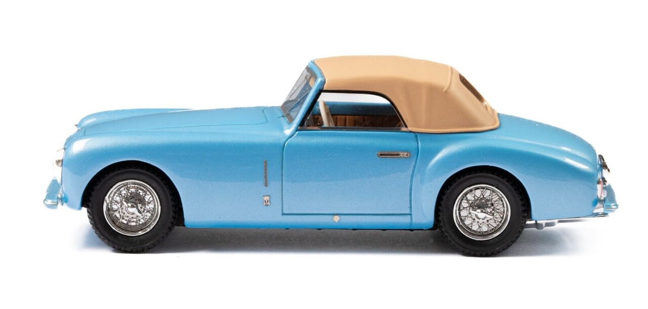 Cisitalia Cisitalia 202 SC Stabilimenti Farina Cabriolet Closed 1947 - 1:43 - Esval Models Cisitalia Cisitalia 202 SC Stabilimenti Farina Cabriolet Closed 1947 - 1:43 - Esval Models