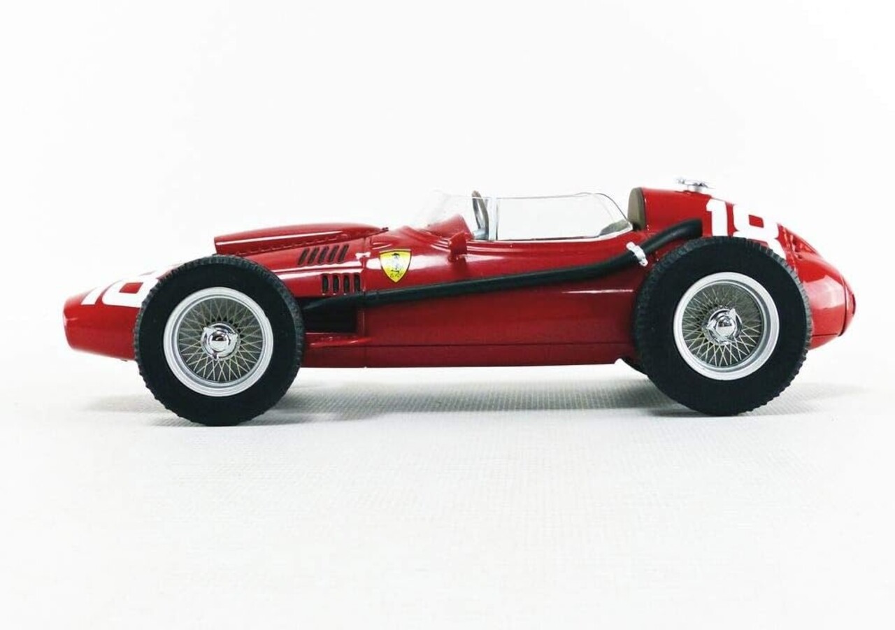 Formule 1 Ferrari Dino 246 #18 3rd Place Monza GP 1958 - 1:18 - CMR Classic Model Replicars Formule 1 Ferrari Dino 246 #18 3rd Place Monza GP 1958 - 1:18 - CMR Classic Model Replicars