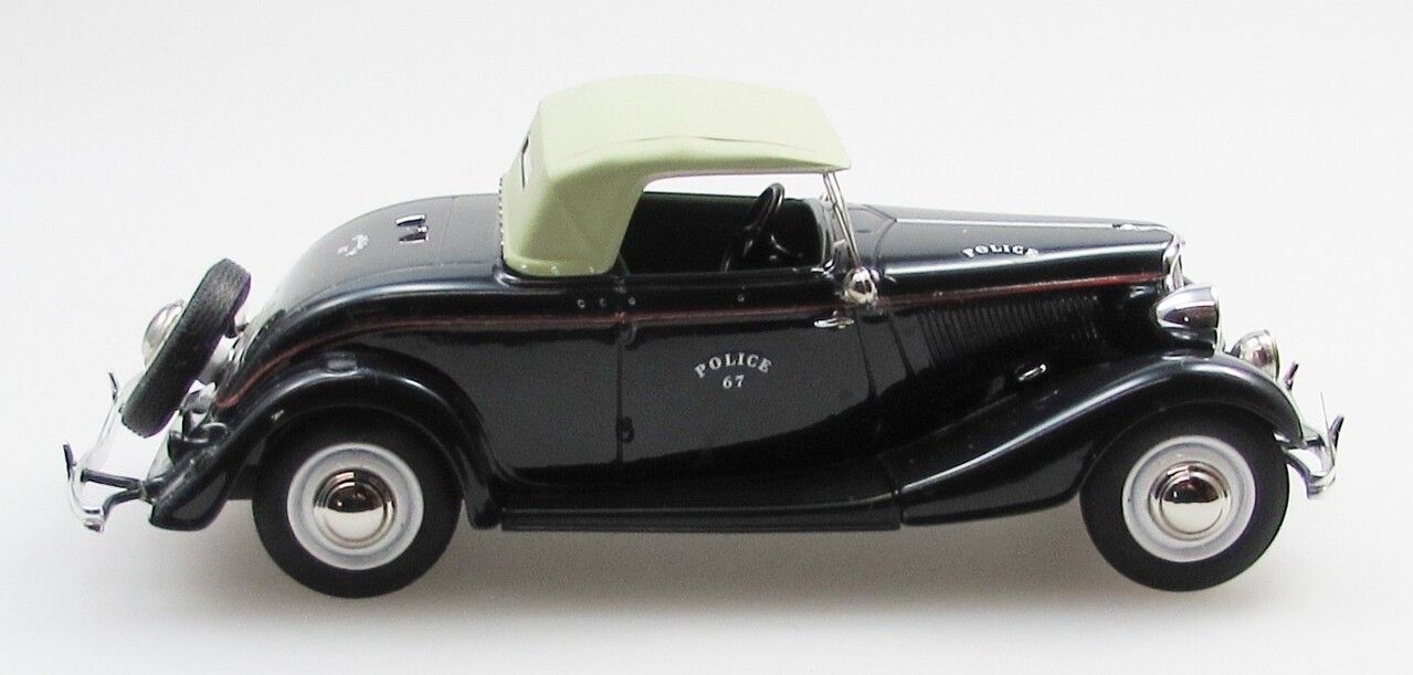 Ford Ford (USA) Model 18 Roadster Police 1933 - 1:43 - Esval Models