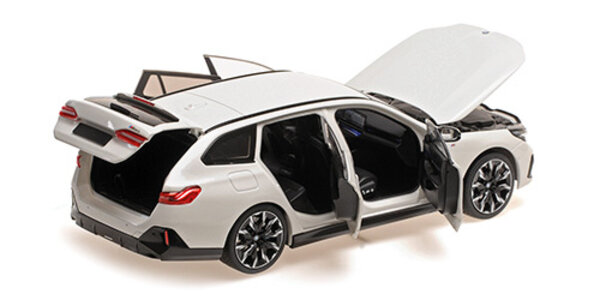 BMW BMW i5 M60 Touring 2024 - 1:18 - Minichamps