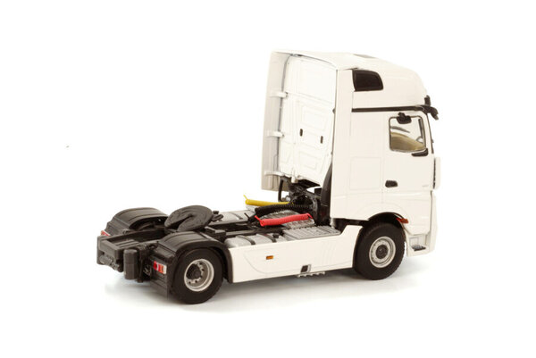 Mercedes-Benz Mercedes-Benz Actros MP5 Giga Space 4x2 - 1:50 - WSI Models