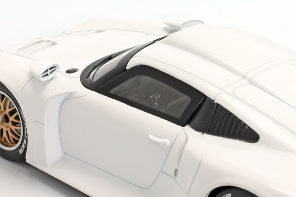 Porsche Porsche 911 GT1 Plain Body Edition 1996 - 1:18 - Werk83
