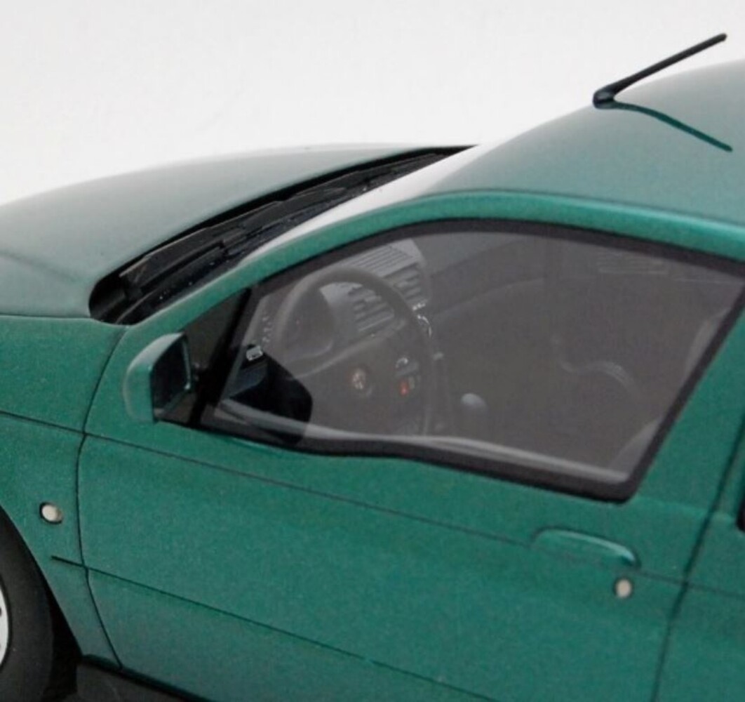 Alfa Romeo Alfa Romeo 145 1.6 ie 1995 - 1:18 - Mitica