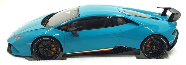 Lamborghini Lamborghini Huracán LP640-4 Performante 2017- 1:12 - AUTOart