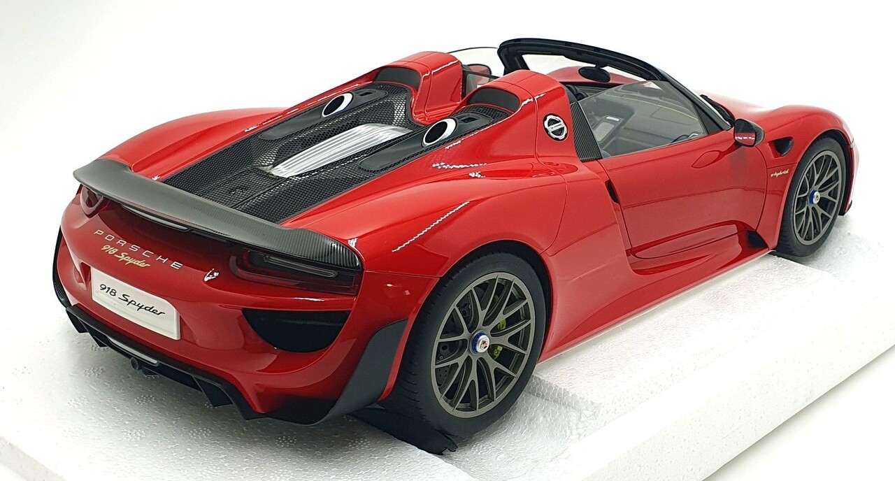 Porsche Porsche 918 Spider Weissach Package 2013 - 1:12 - AUTOart Porsche Porsche 918 Spider Weissach Package 2013 - 1:12 - AUTOart