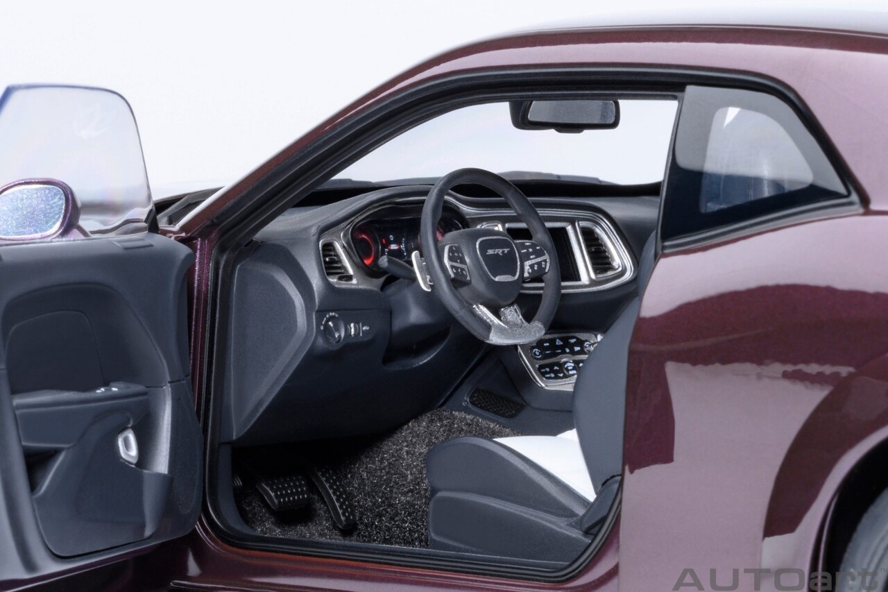 Dodge Dodge Challenger SRT Jailbreak 2022 - 1:18 - AUTOart