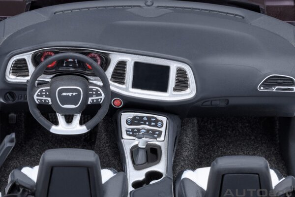 Dodge Dodge Challenger SRT Jailbreak 2022 - 1:18 - AUTOart