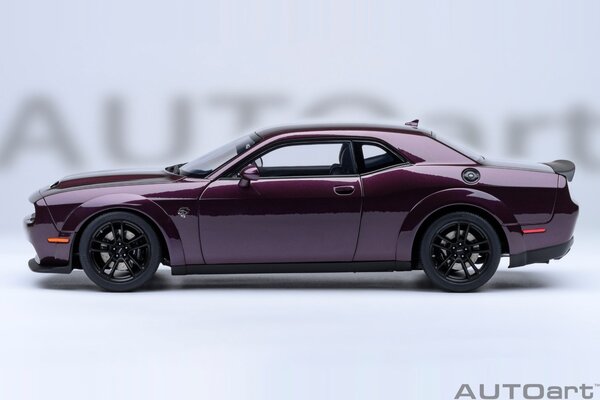 Dodge Dodge Challenger SRT Jailbreak 2022 - 1:18 - AUTOart