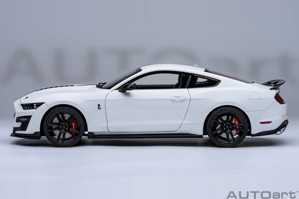 Ford Ford Mustang Shelby GT500 Coupe 2023 - 1:18 - AUTOart Ford Ford Mustang Shelby GT500 Coupe 2023 - 1:18 - AUTOart