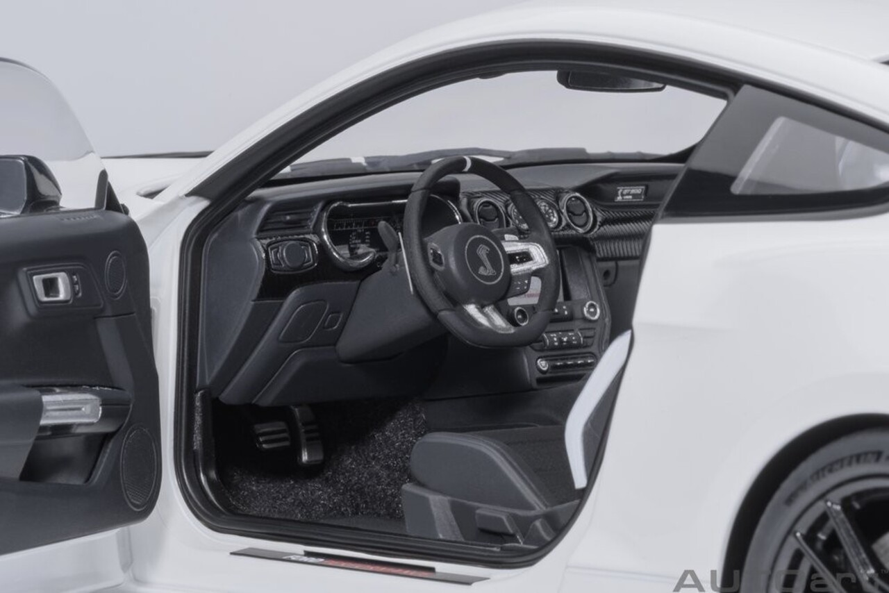 Ford Ford Mustang Shelby GT500 Coupe 2023 - 1:18 - AUTOart Ford Ford Mustang Shelby GT500 Coupe 2023 - 1:18 - AUTOart