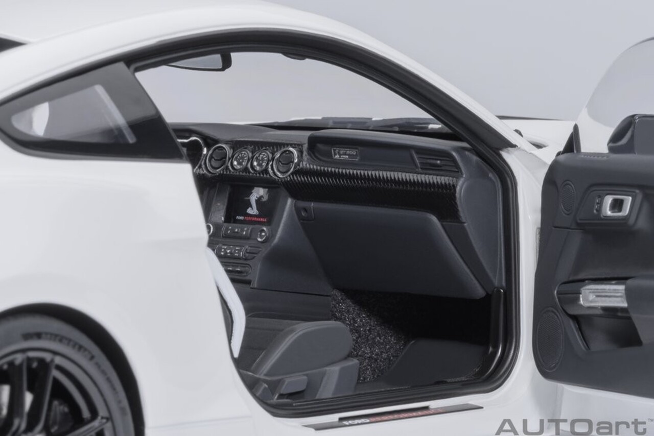 Ford Ford Mustang Shelby GT500 Coupe 2023 - 1:18 - AUTOart Ford Ford Mustang Shelby GT500 Coupe 2023 - 1:18 - AUTOart