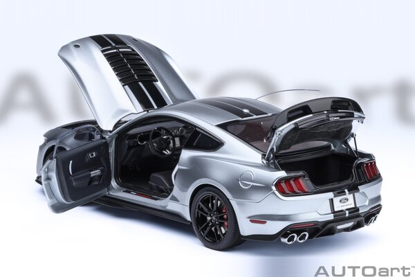 Ford Ford Mustang Shelby GT500 Coupe 2023 - 1:18 - AUTOart Ford Ford Mustang Shelby GT500 Coupe 2023 - 1:18 - AUTOart