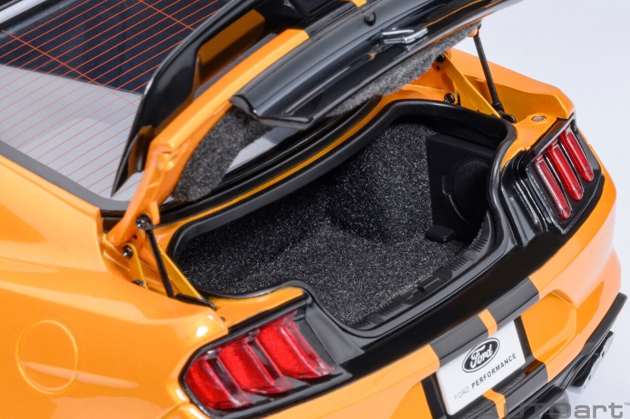 Ford Ford Mustang Shelby GT500 Coupe 2023 - 1:18 - AUTOart Ford Ford Mustang Shelby GT500 Coupe 2023 - 1:18 - AUTOart