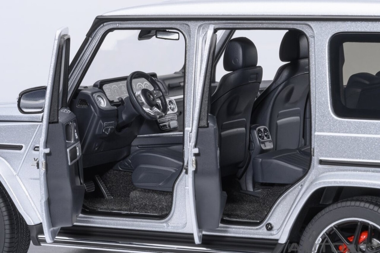 Mercedes-Benz Mercedes-Benz AMG G63 2019 - 1:18 - AUTOart Mercedes-Benz Mercedes-Benz AMG G63 2019 - 1:18 - AUTOart