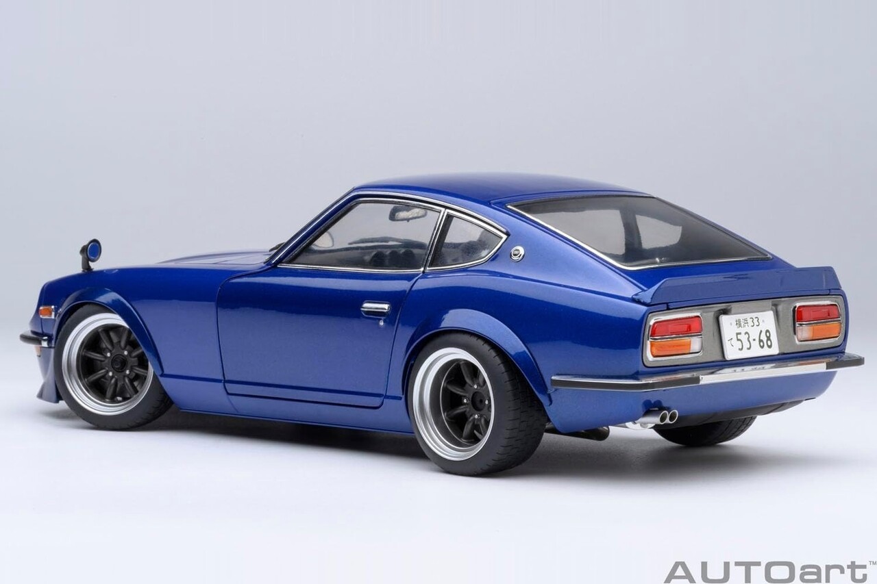 Nissan Nissan Fairlady Z (S30) 1990 'Akuma no. Z' - 1:18 - AUTOart
