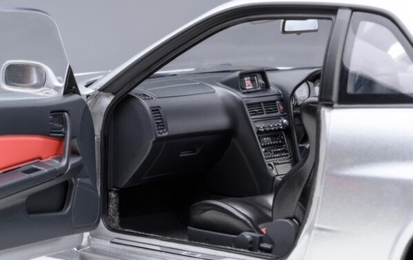 Nissan Nissan Skyline GT-R (R34) Z-Tune 2005 - 1:18 - AUTOart Nissan Nissan Skyline GT-R (R34) Z-Tune 2005 - 1:18 - AUTOart