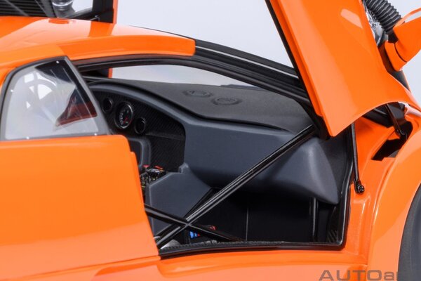 Lamborghini Lamborghini Diablo GT-R - 1:18 - AUTOart Lamborghini Lamborghini Diablo GT-R - 1:18 - AUTOart