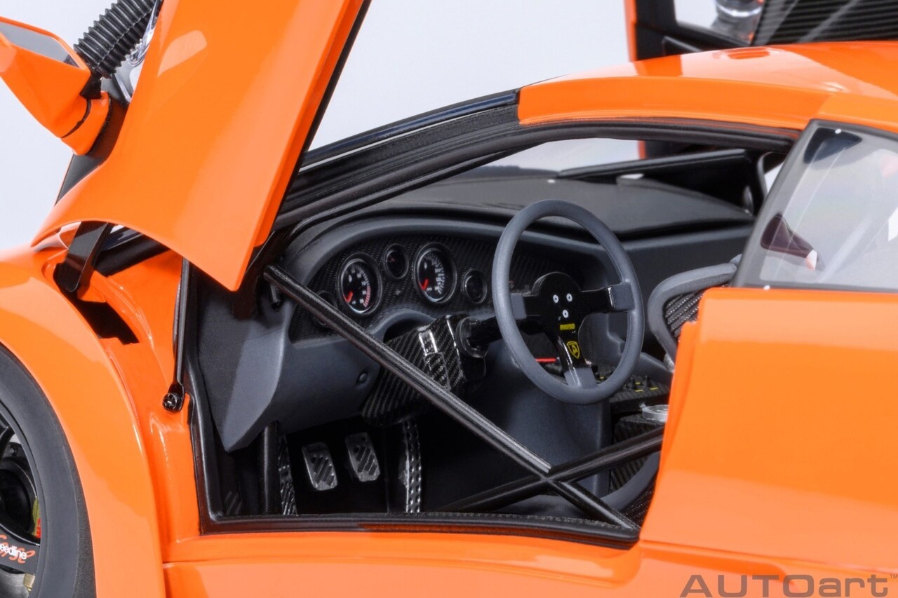 Lamborghini Lamborghini Aventador SVJ 2019 - 1:18 - AUTOart Lamborghini Lamborghini Aventador SVJ 2019 - 1:18 - AUTOart