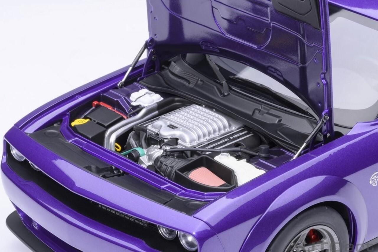 Dodge Dodge Challenger SRT Super Stock Coupe 2023 - 1:18 - AUTOart