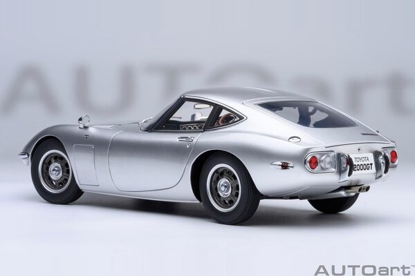 Toyota Toyota 2000GT 1967 - 1:18 - AUTOart