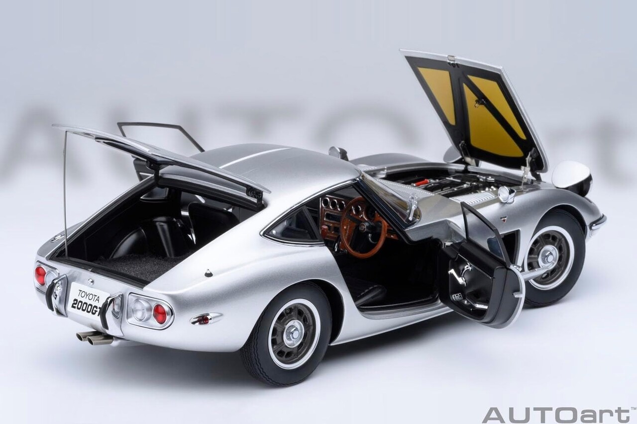 Toyota Toyota 2000GT 1967 - 1:18 - AUTOart