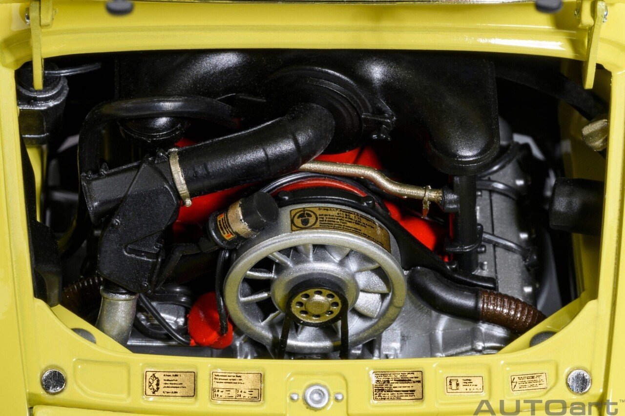 Porsche Porsche 911 Carrera  2.7 RS  Coupe 1973 + Green Stripes - 1:18 - AUTOart