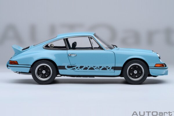 Porsche Porsche 911 Carrera  2.7 RS  Coupe 1973 + Black Stripes - 1:18 - AUTOart