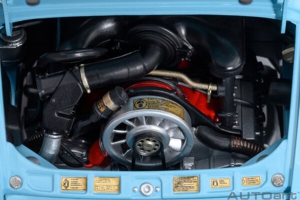 Porsche Porsche 911 Carrera  2.7 RS  Coupe 1973 + Black Stripes - 1:18 - AUTOart