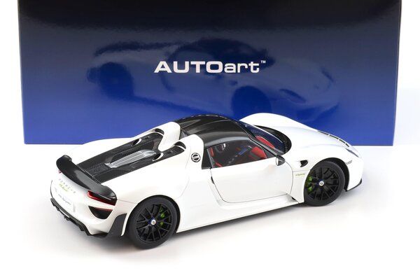 Porsche Porsche 918 Spider Weissach Package 2013 - 1:18 - AUTOart