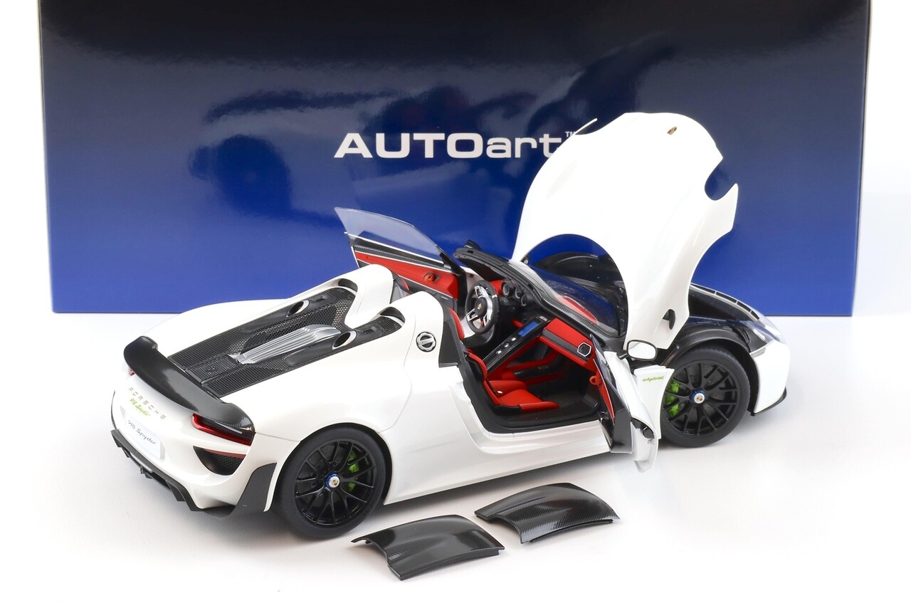 Porsche Porsche 918 Spider Weissach Package 2013 - 1:18 - AUTOart