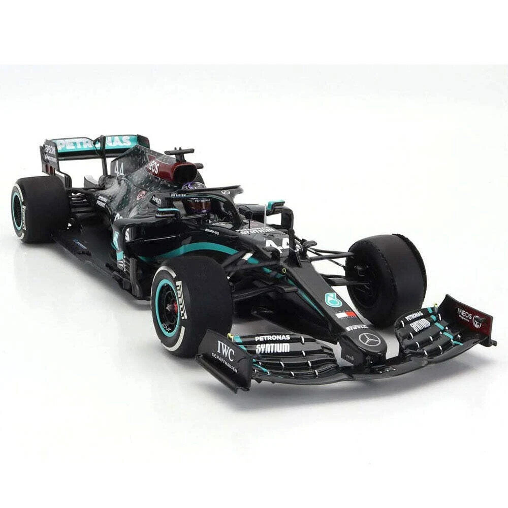 Formule 1 Mercedes-AMG Petronas F1 Team W11 EQ Perf. #44  1st British GP 2020, Flat Tyre - 1:18 - Minichamps