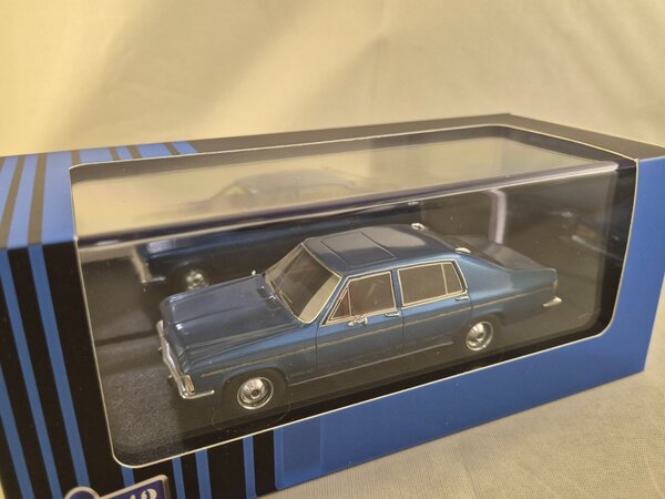 Opel Opel Admiral B Hatchback Limousine Germany 1972  - 1:43 - Autocult / Avenue 43