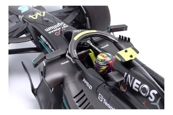 Formule 1 Mercedes-AMG Petronas F1 Team W14 E Performance #44 Bahrain GP 2023 - 1:18 - Minichamps