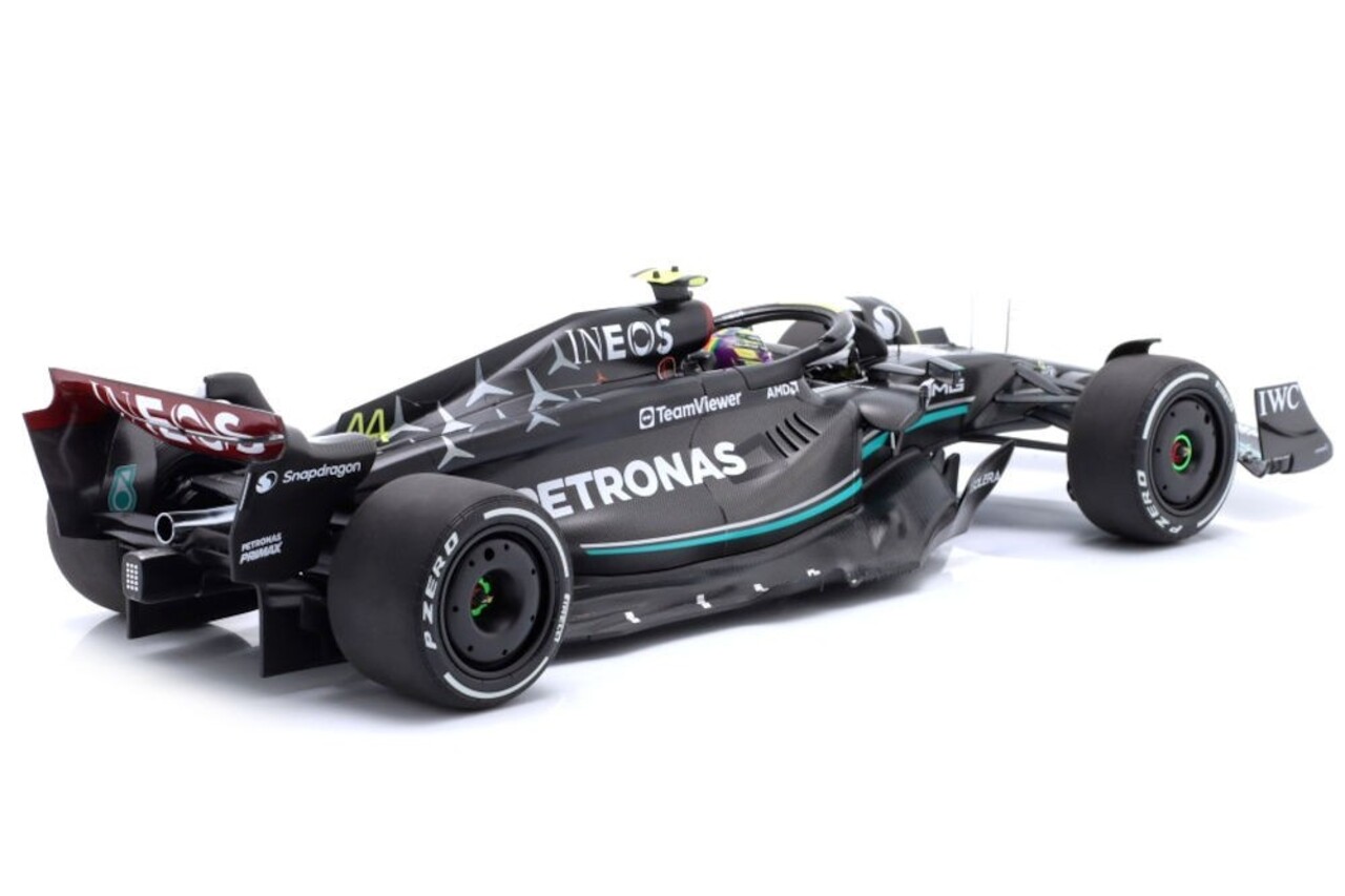 Formule 1 Mercedes-AMG Petronas F1 Team W14 E Performance #44 Bahrain GP 2023 - 1:18 - Minichamps