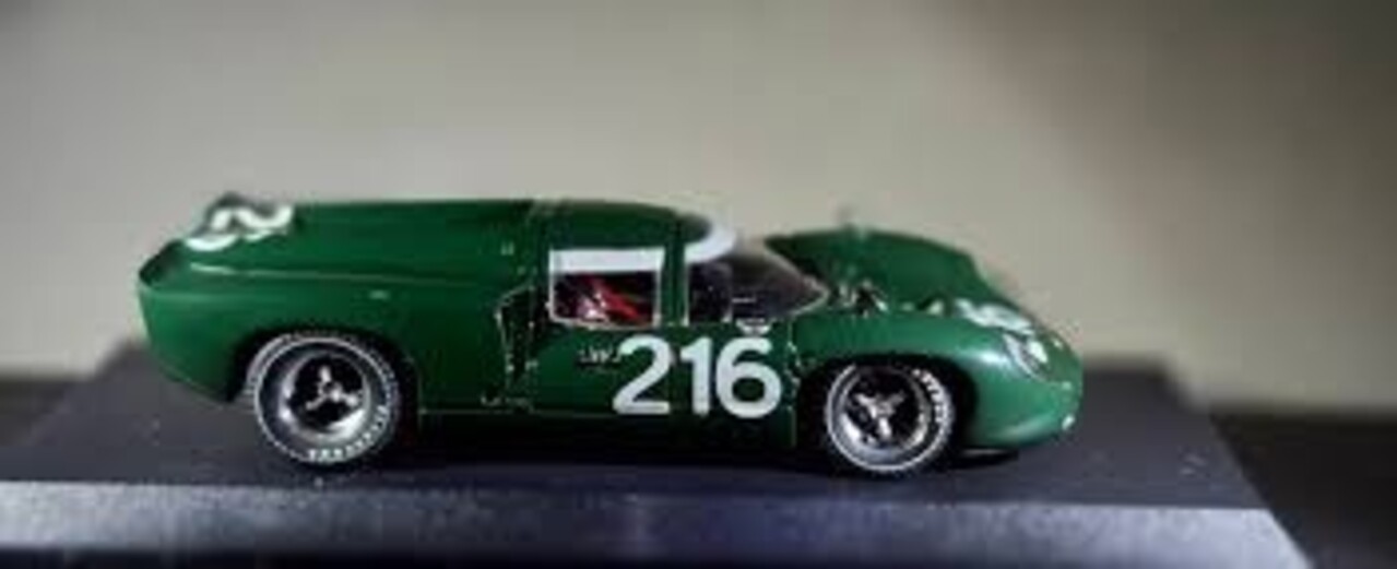 Lola Lola T70 Coupe #216 Targa Florio 1967 - 1:43 - Best Model