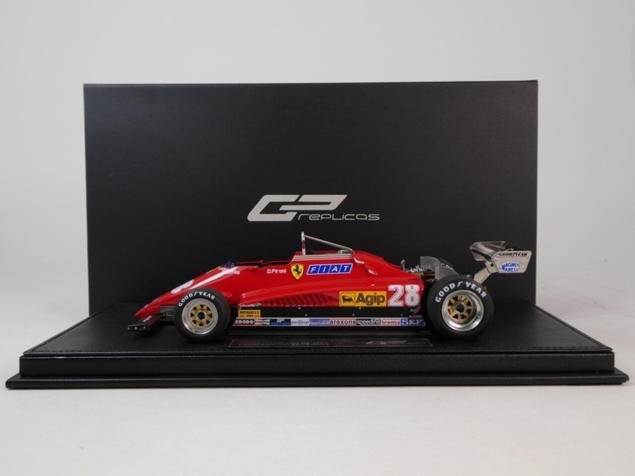Formule 1 Ferrari 126C2 #28 Winner GP Zandvoort Netherlands 1982 (D.Pironi) - 1:18 - GP Replicas