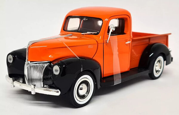 Ford Ford Pickup 1940 - 1:18 - Motor Max