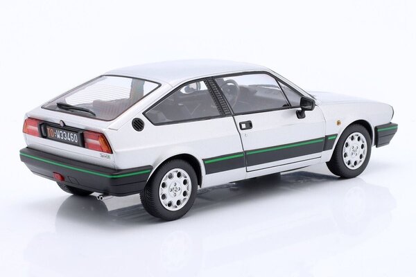 Alfa Romeo Alfa Romeo Sprint 1.5 Quadrifoglio Verde 1983 - 1:18 - Mitica